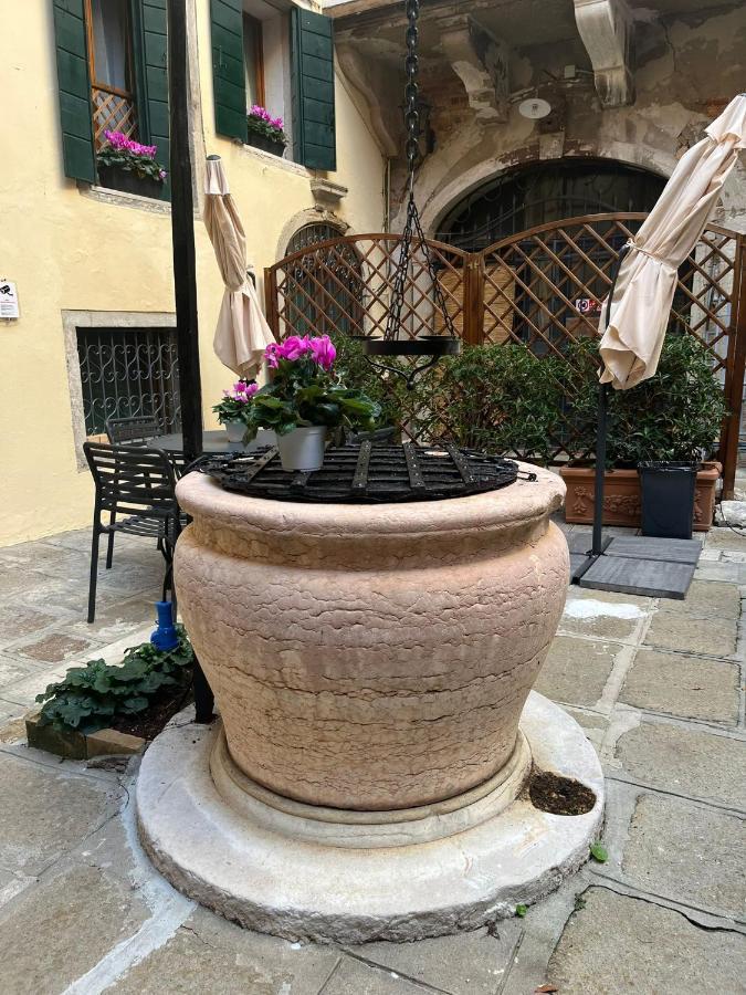Corte Del Doge Di Rialto Venice Exterior photo